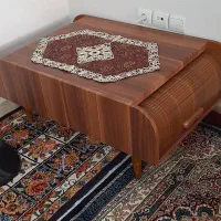 جلومبلی و چهار عدد عسلی