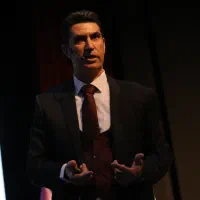 آموزش ، خدمات مشاوره و کوچینگ کسب و کار