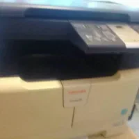 توشیبا ۱۸۱ سه کاره