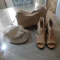 حراج کیف و کفش زنانه و کلاه