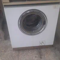 لباس شویی زانوسی