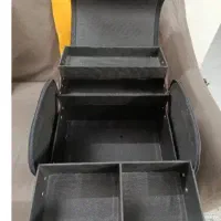 کیف کاشت مژه و آرایش