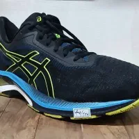 انواع کفش های استوک خارجی اورجینال زنانه و مردانه