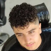 فر شش ماهه