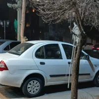 تیبا صندوق دار