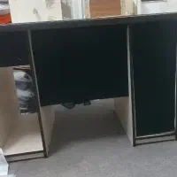 میزتحریر وکامپیوتر