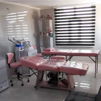 تخت پایه ثابت و متحرک ماساژ هوم ویزیت معاینه پارس