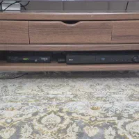 میز ال سی دی در حد نو