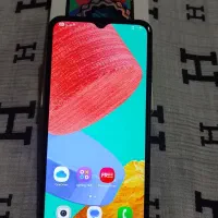 سامسونگ m33 5g حافظه ۱۲۸ رام ۶ سالم