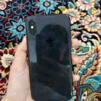 ایفون XS