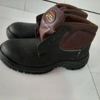 کفش کار چرم ۵۰۰ سایز ۴۱