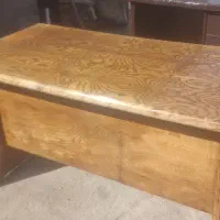 میز چوبی اداری