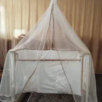 تخت چوبی گهواره شو
