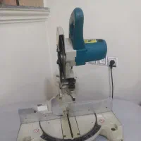 فارسی بر ماکیتا ژاپن