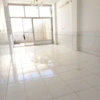 اجاره-منزل-همکف-سرامیک-پرنور-بسیار-تمیز