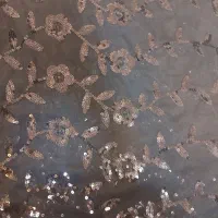 تعدادی پارچه با قیمت مناسب