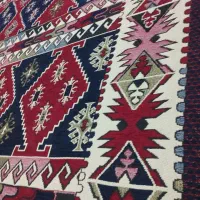 روفرشی قرمز کرم