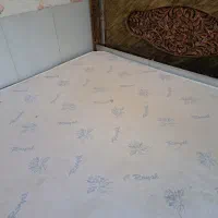 تخت وتشک