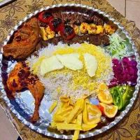 استخدام کمک آشپز و نیروساده