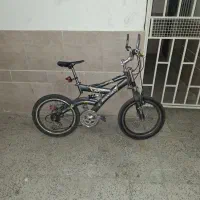 دوچرخه ۲۰ تنه بلند