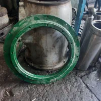 فلنج واسه ژنراتور یک بلبرینگ دیزل ولوو