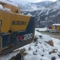 راننده بیل زنجیری خط 3کوماتسو