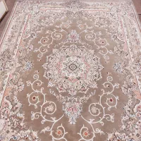 یک تخته فرش 9متری تمیز سالم.
