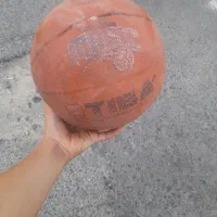 توپ بسکتبال