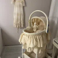 گهواره کنار مادر first years امریکایی