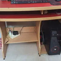 میز کامپیوتر