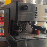 فروش ی دست وسایل قهوه فروشی.