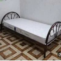 تخت تک نفره سفید همراه تشک