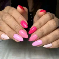 کاشت ناخن ترمیم ناخن پودر پلیژل لمینت ( خرمدشت)