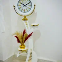 ساعت ایستاده