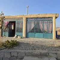 باغ-در-روستای-دره-بید-کرون