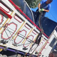 خاور 8تن روباز ایسوزو بادسان در یاسوج و ...