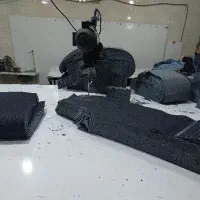 ب تعدادی همکار خانم جهت کار شلوار لی نیازمندیم