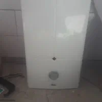 آب گرمکن دیواری بوتان ۳۱۱۵ در حد نو