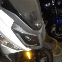 گلگسی j200