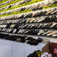 فروشنده خانم نیمه وقت