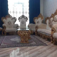مبل‌سلطنتی‌بامیزعسلی