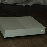 xbox one s|کنسول، بازی ویدئویی و آنلاین|پرند, فاز ۵|دیوار