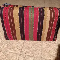 پشتی سنتی قدیمی