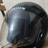 کلاه کاسکت در حد