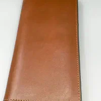 کیف قهوه ای مدارک گمشده
