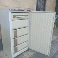 فریزر۱۲ فوت۵ کشو بدون برفک باکنشت آلمان بدون تعمیر