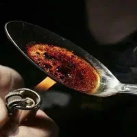 مشاوره رهایی از متادون محرمانه و همراه