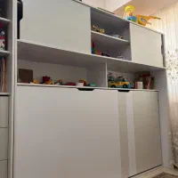 تخت نوجوان