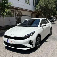 Kiaکیاk3مدل ۲۰۲۵ در حد خشک