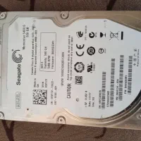 cpu core i5،هارد500گیگ،2تا رم 2gلپتاپی
